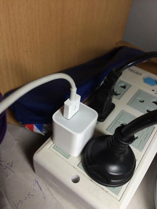 5V500mA充電頭能為無線網卡供電嗎？詳解兼容性與風險